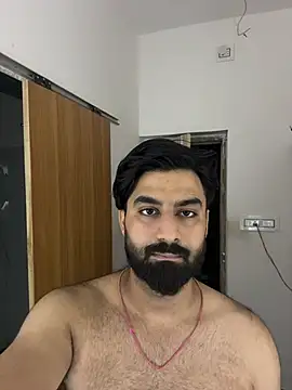 הופעת וובקאם של Royalboy_03