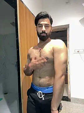Royalboy_03 Show Webcam