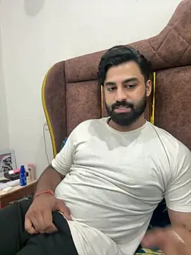 Royalboy_03's Webcam Show