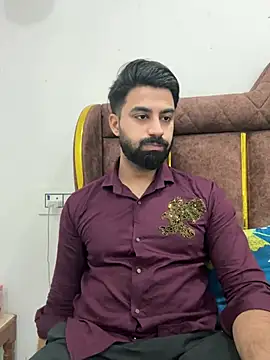 Royalboy_03 webcam show
