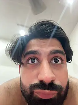 הופעת וובקאם של Royalboy_03