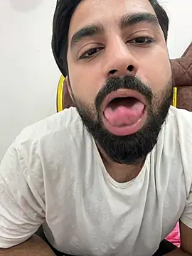 Royalboy_03 ওয়েবক্যাম শো