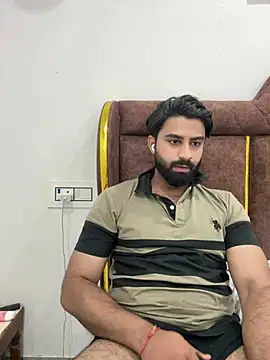 Royalboy_03 webcam show