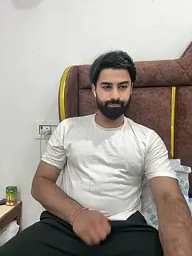 Royalboy_03's Webcam Show