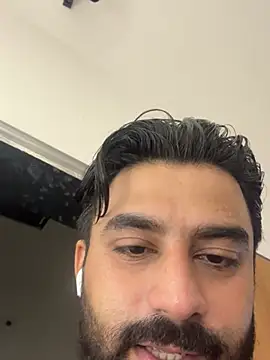 הופעת וובקאם של Royalboy_03