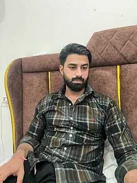 Royalboy_03 – webcam-show
