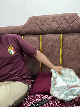 Royalboy_03 webcam show