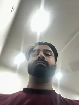 Royalboy_03 Show in webcam