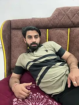 Royalboy_03 Webcam show