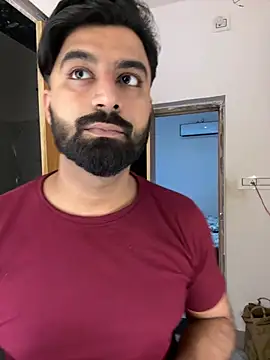 Royalboy_03 webkamerás műsora