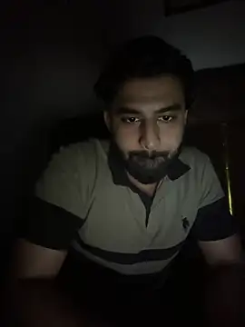 Royalboy_03 ওয়েবক্যাম শো
