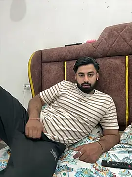 Royalboy_03 webcam show