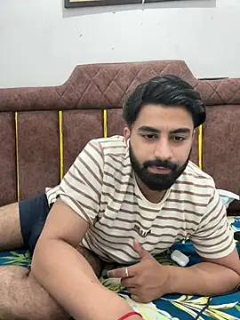 Royalboy_03 Webcam show