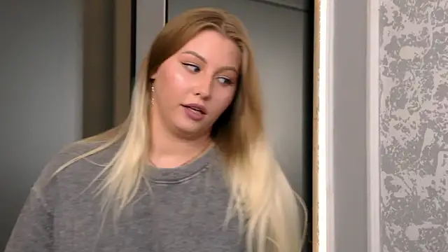 Czat XXX na żywo – Amy_mit
