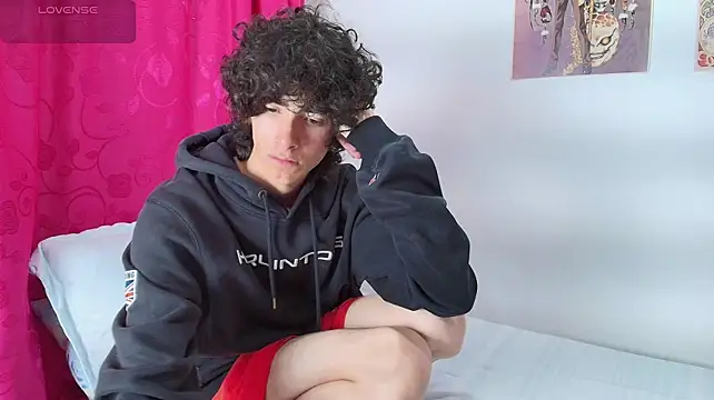 Nude_Boy18 webcam show