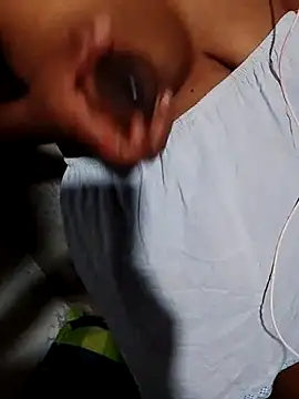 sexysexylaky's Webcam Show