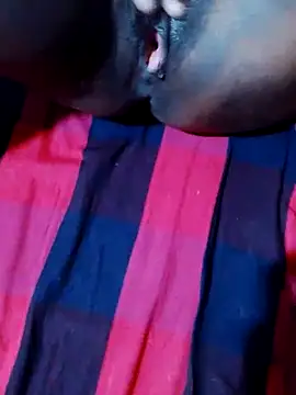 sexysexylaky 网络视讯表演