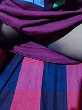 sexysexylaky Webcam Show