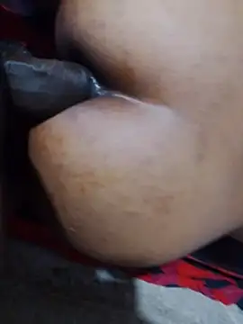 sexysexylaky Pertunjukan Webcam