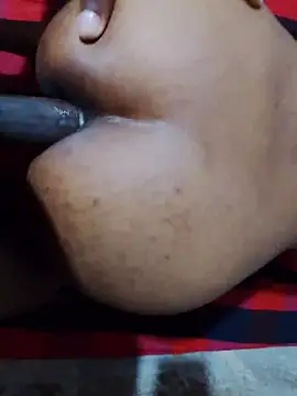 sexysexylaky Show Webcam