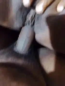 הופעת וובקאם של sexysexylaky