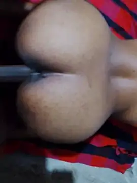 sexysexylaky Show Webcam