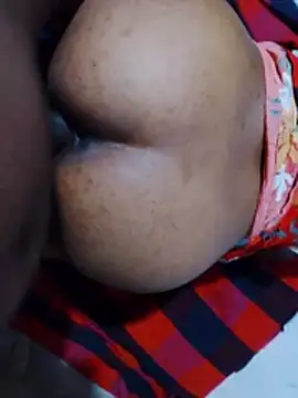 sexysexylaky Adlı Modelin Web Kamerası Şovu