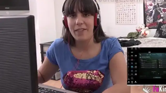Webkamerová show CassetteSonico