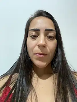 Show modela lucioliveira na web-kameri