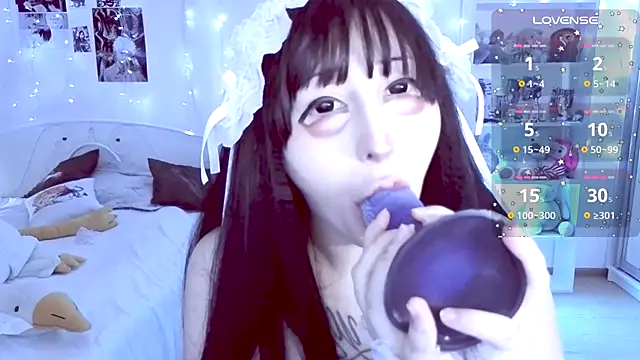 غرفة دردشة Crystal_somnia المباشرة