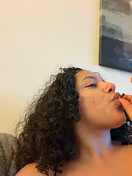 allybluee777's Webcam Show