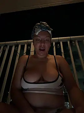 Chat +18 de allybluee777 ao vivo
