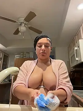 allybluee777's Live XXX Chat