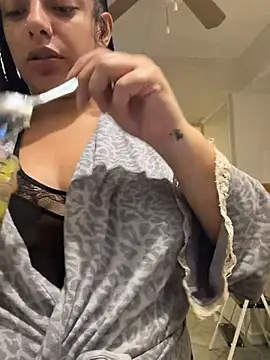 allybluee777のライブXXXチャット