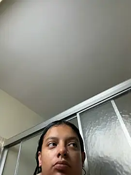 allybluee777's Live XXX Chat