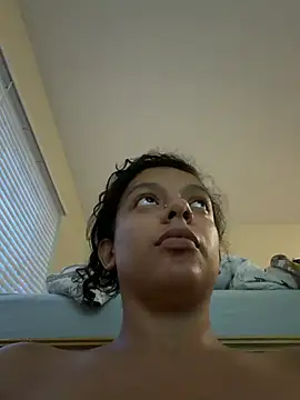 Chat XXX en directo de allybluee777