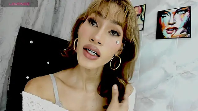 samara_novice18's Webcam Show