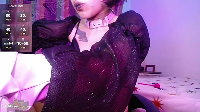 dark__nymph webcam show