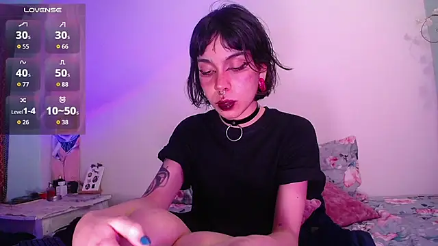 dark__nymph webcam show