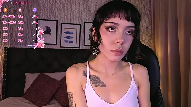 Chat +18 de dark__nymph ao vivo