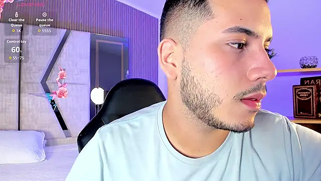Axel_grey_ webkamerás műsora