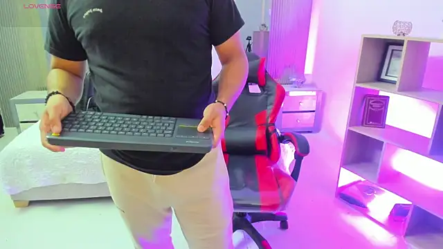 הופעת וובקאם של Axel_grey_