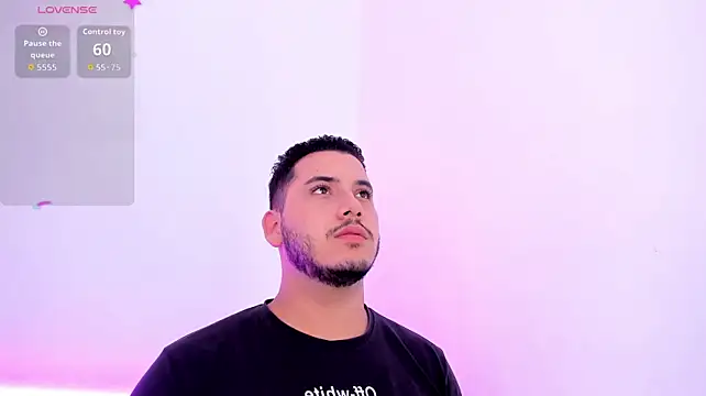 Show modela Axel_grey_ na web-kameri