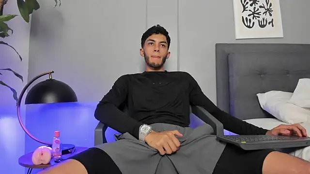 Tylerffoxx Pertunjukan Webcam