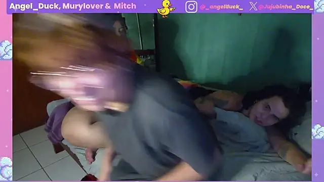 Angel_Duck Pertunjukan Webcam