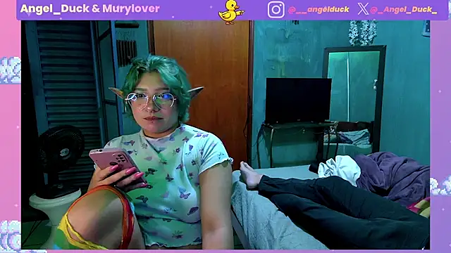 Angel_Duck live XXX chat