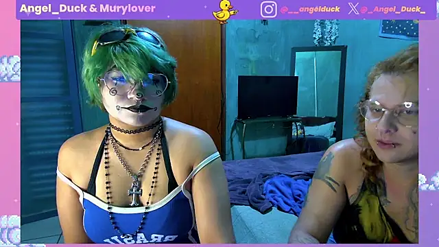 دردشة Angel_Duck الجنسية المباشرة