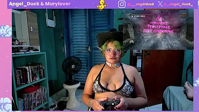 Czat XXX na żywo – Angel_Duck