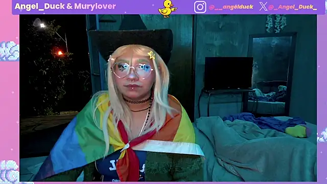 Czat XXX na żywo – Angel_Duck