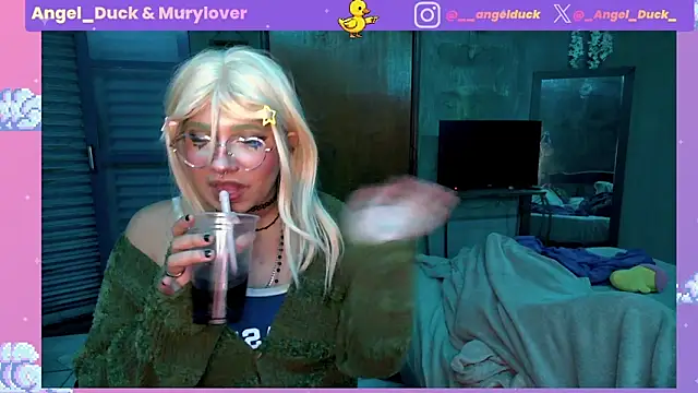 Show de Angel_Duck na webcam